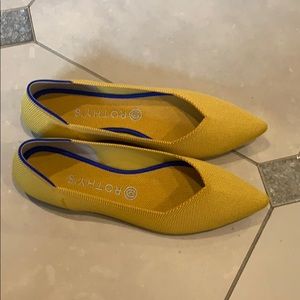 Rothy’s Poninted Toe, Marigold, size 10.5